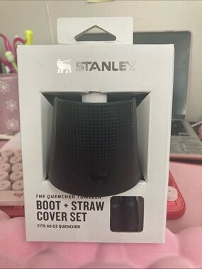Stanley Black Boot Cover and Straw Topper Set